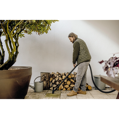 KARCHER Universal vacuum cleaner for dry and wet dirt 1000W WD 3 V-15/6/20