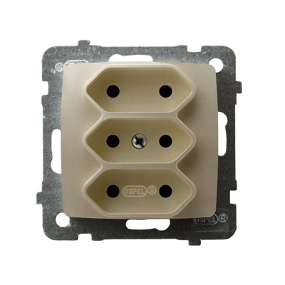 KARO Triple socket EURO ecru pearl