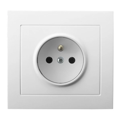 KIER Single socket with earthing white