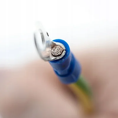 KOE 4-2.5 ring terminal insulated blue