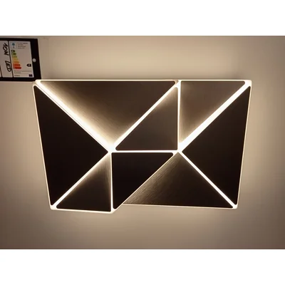 Lampada da parete Trinity Argento
