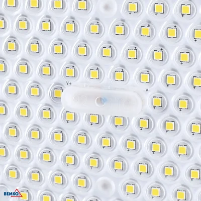 LED-Hochleistungsleuchte 1-10V 100W 4000K 15000LM IP65 110°÷120°