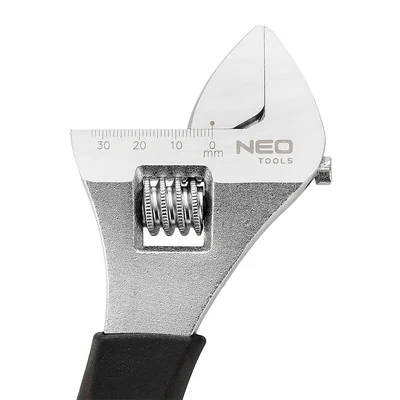 Llave ajustable de 250 mm, rango de 0 a 32 mm.