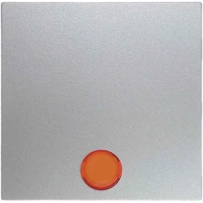 Llave con 5 lentes de aluminio adjuntas.
