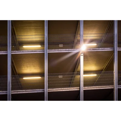Luminaria ECO AREA SPD 150W 840 IP66 GY
