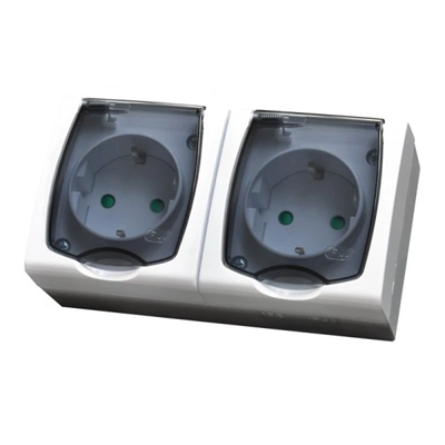 MADERA Double socket outlet with earthing schuko, with shutters for current paths, transparent cover, white