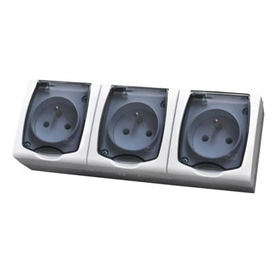 MADERA Triple earthed socket, transparent cover, white