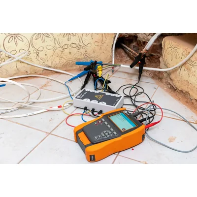 MIC-2511 insulation resistance meter