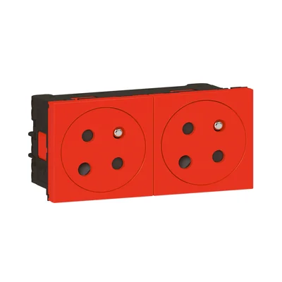 MOSAIC GN 2X2P+Z CON BLOQUEO CONECTADO MEDIANTE TERMINALES AUTOMÁTICOS - 4 MÓDULOS ROJOS 16A-250V