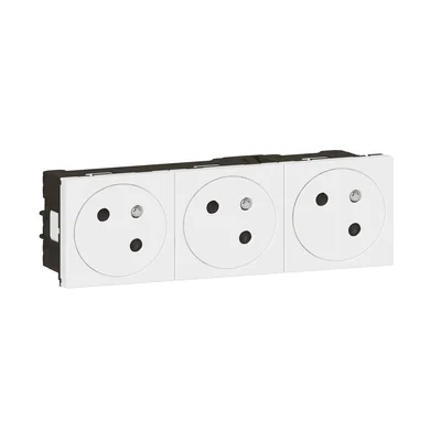 MOSAIC GN 3X2P+Z CONEXIÓN VÍA ZAC AUTOMÁTICA - 6 MÓDULOS BLANCOS 16A-250V~