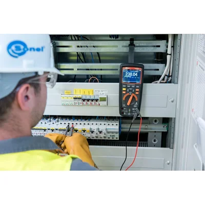 Multimètre industriel avancé CMM-60