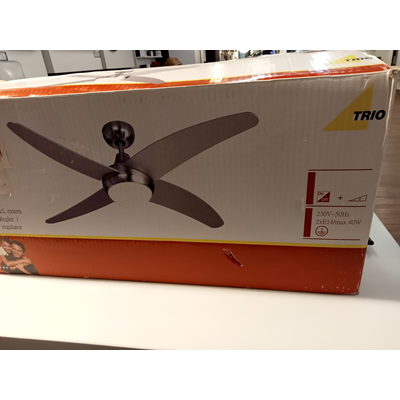 Nickel ceiling lamp with fan