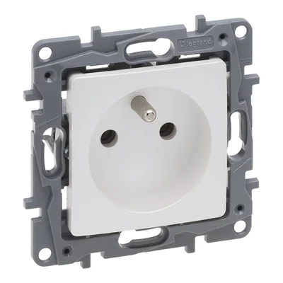 NILOE SELECTION - SOCKET 2P+Z 16 A - 250 V~ (WITHOUT SHUTTER, SCREW TERMINALS) PEARL
