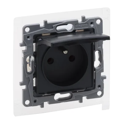 NILOE SELECTION - SOCKET 2P+Z - IP44 16 A - 250 V~ - WITH SHUTTER, ANTHRACITE SCREW TERMINALS
