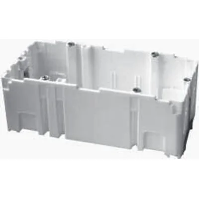 P2kn71x142 Two-field box