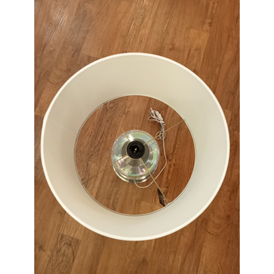 Pearl table lamp