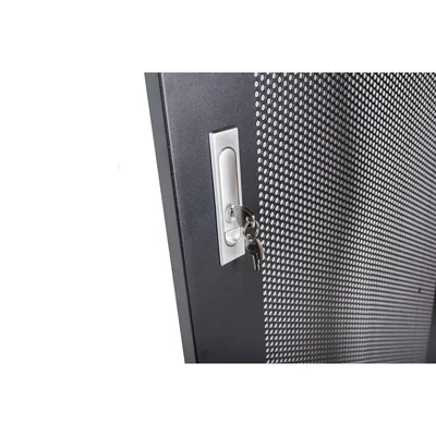 Perforierte Tür für einen freistehenden Kleiderschrank mit Schloss 600x42U