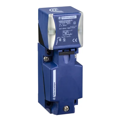 Plastic inductive sensor 12-24V DC screw terminals