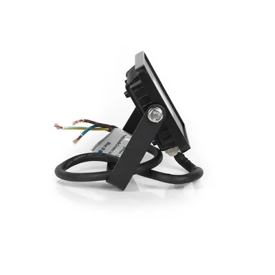 PLATI LED floodlight 230V 10W 800lm IP65 CW black