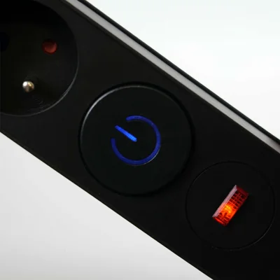 Power strip with surge protection 3 sockets switch