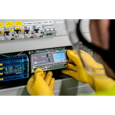 PQM-750 Stationärer Netzqualitätsanalysator, Wechselstromnetzteil, 5A Transformatoren