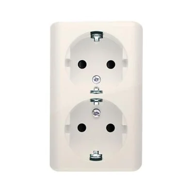 Presa doppia presa con messa a terra, tipo Schuko, con parzializzatori di corrente, 16A 230V, connettori rapidi crema