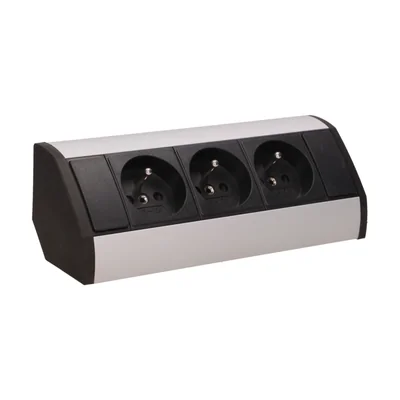 Presa per mobili 3x2P+Z, nera e argento