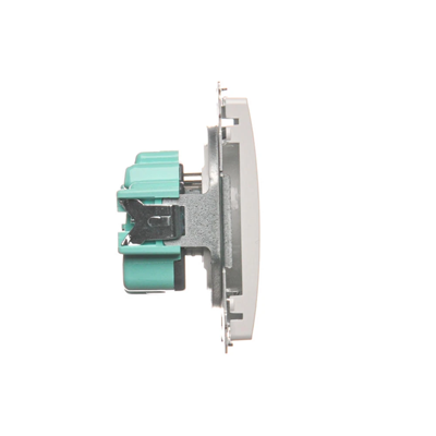 Prise avec mise à la terre (module) 16A 250V blanc
