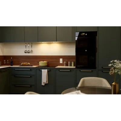 Q.1 Cornice verticale tripla con campo descrizione, velluto bianco