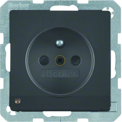 Q.1 Socket with grounding and anthracite LED orientation lighting