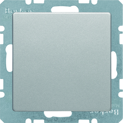 Q.1/Q.3 End cap with a front plate, with a plinth and aluminum claws