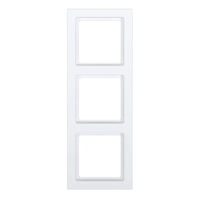 Q.3 Triple frame Berker white, velvet