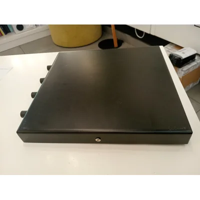 Quadratischer schwarzer Dachhimmel für 4 Kabel