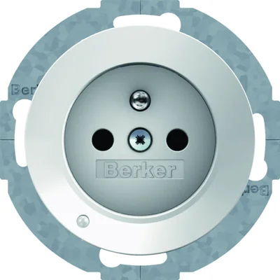 R.1/R.3 Earthed socket with white LED orientation illumination