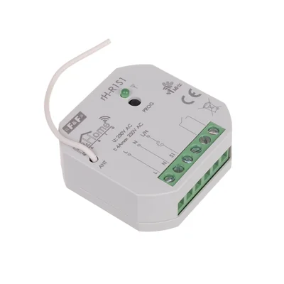 Radio module of the relay with switching power supply