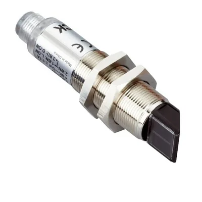 Reflective LED photoelectric sensor, range 450mm