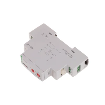 Relè di corrente con canale passante