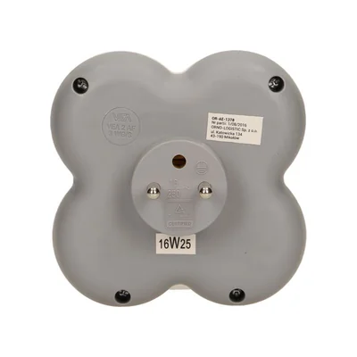 Repartidor 3x2P+Z con interruptor iluminado blanco