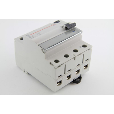 Residual current circuit breaker type A, plug-in terminals FPPA 425/030