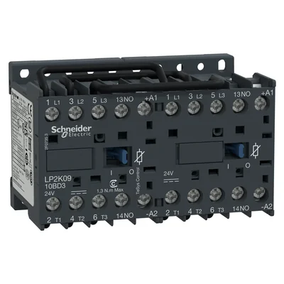 Reversing contactor TeSys K 9A 3P 1NO coil 24VDC box terminals