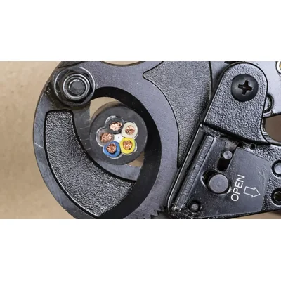 Řezačka kabelů s ráčnovým mechanismem 250mm max 32mm Cr-Mo