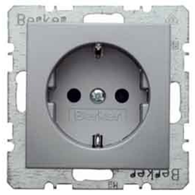 SCHUKO earthed socket