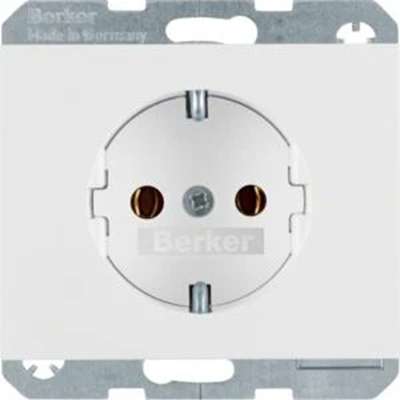 SCHUKO socket white