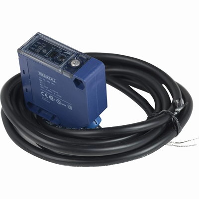 Sensor fotoeléctrico OsiSense XU con salida PNP o NPN 1NO/1NC 12/24VDC cable 2m