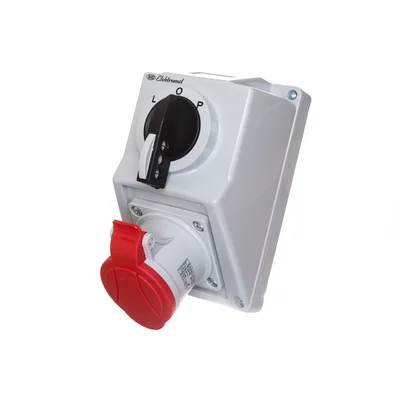 Set C32-48 Cambio di direzione di rotazione L-0-P Presa 3P+Z IP-54