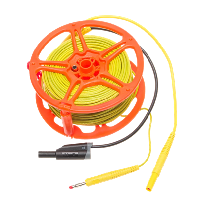 Shielded cable on a 50m spool with banana plugs