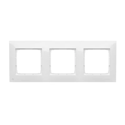SIMON 54 PREMIUM Cadre triple pour boîtes en carton-gypse, antibactérien IP20 / IP44 blanc