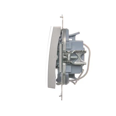 SIMON 54 Pulsador triple retroiluminado (módulo) 10AX 250V conectores rápidos, plata mate, metalizado