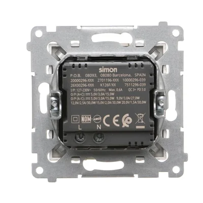 Simon 54 WMDZ-EC2CAQ-044 Ładowarka USB C+A (moduł), 30W, 230V; złoty mat