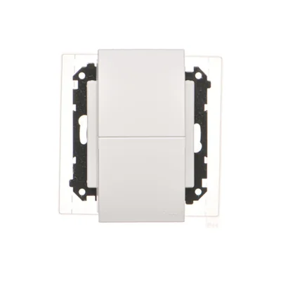 Simon 55 WMDW-00200O-111 Enchufe doble para versión IP44 con junta (módulo) 16 A, 250 V~, conectores rápidos. Tapa del color de la cubierta; blanco mate.